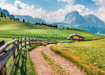 Dolomiten mit Hund: Touren, Tipps & Empfehlungen Dolomiten mit Hund: Touren, Tipps & Empfehlungen